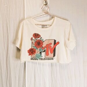 MTV Cropped T-Shirt Vintage-Inspired Red Floral Graphic Large Ivory Color
